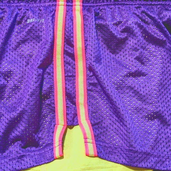 NIKE ProCombat Shorts (M) - Picture 6 of 8